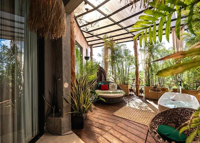 Hotel Xkeban Adults-only Weekend Party 4*